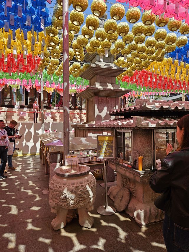 讃美歌的なの歌ってた