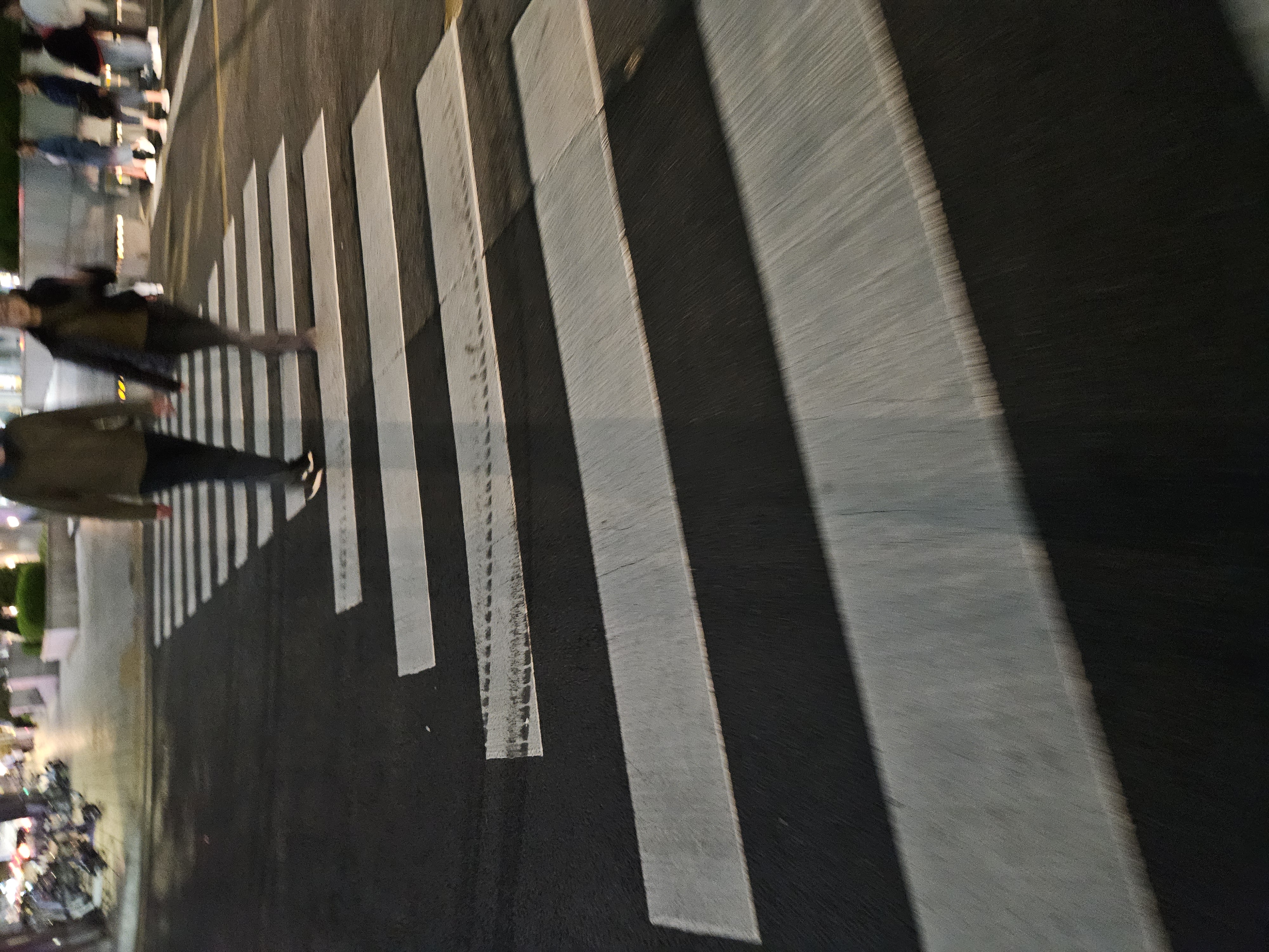 ずれた横断歩道