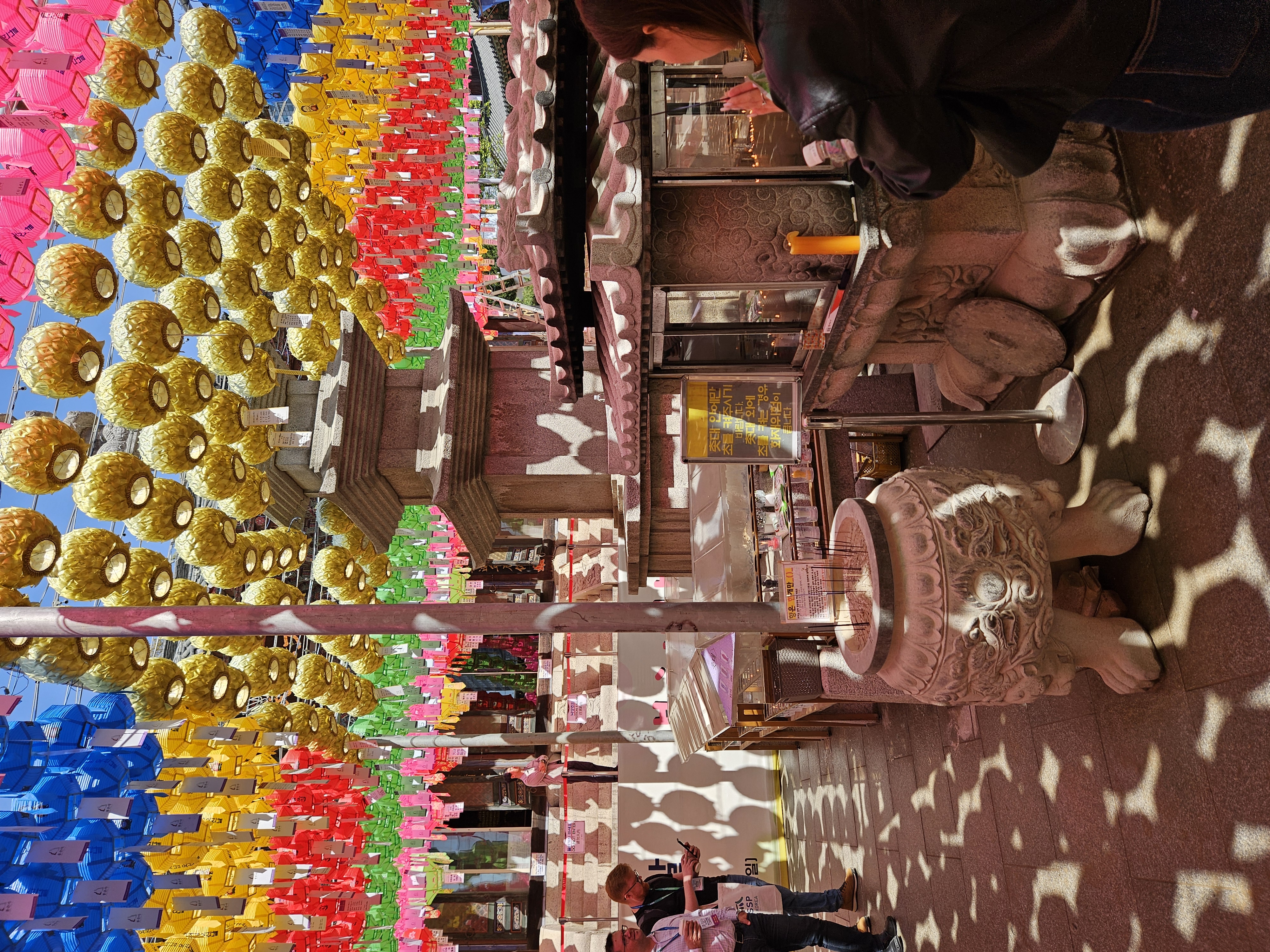 讃美歌的なの歌ってた