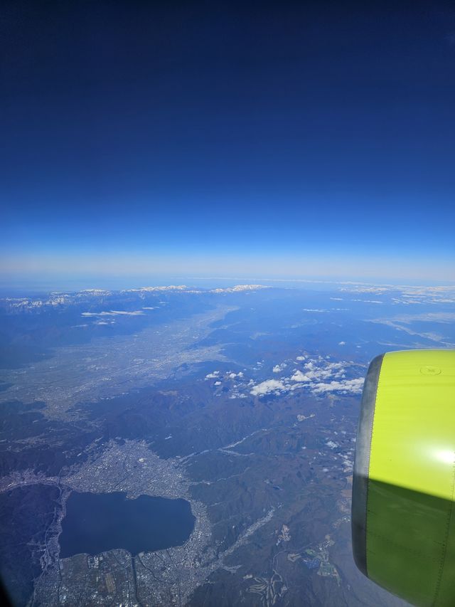 諏訪湖上空