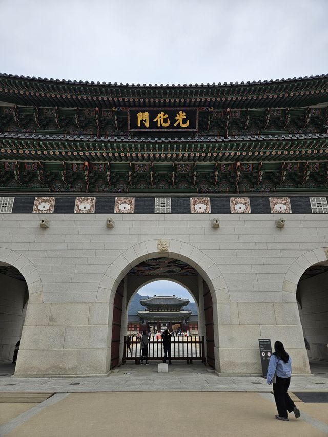 扁額も新しいらしい