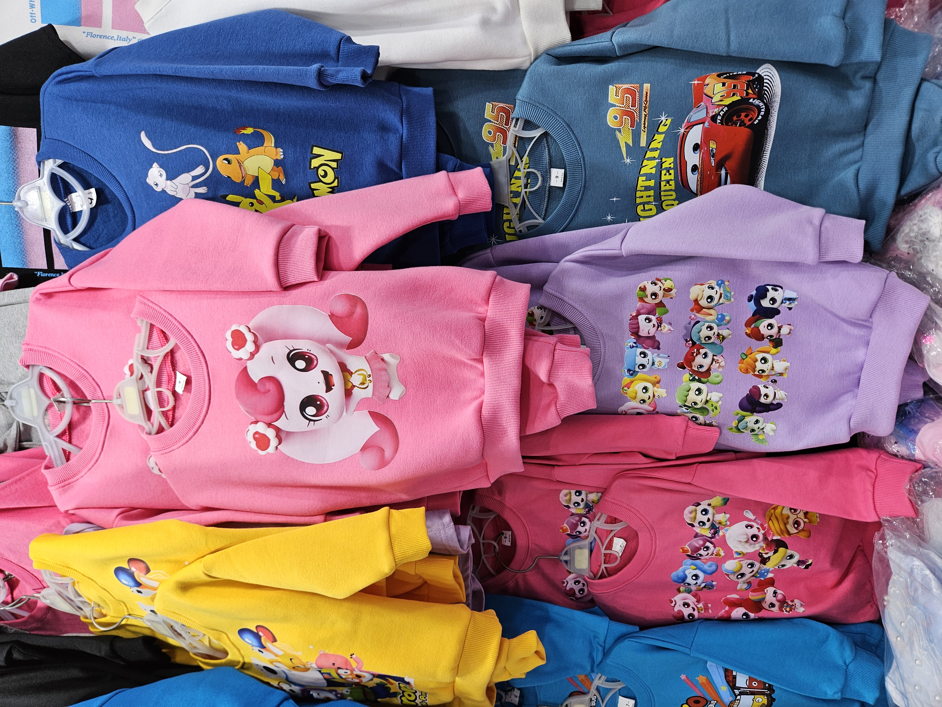 ティニピンの服(買った)