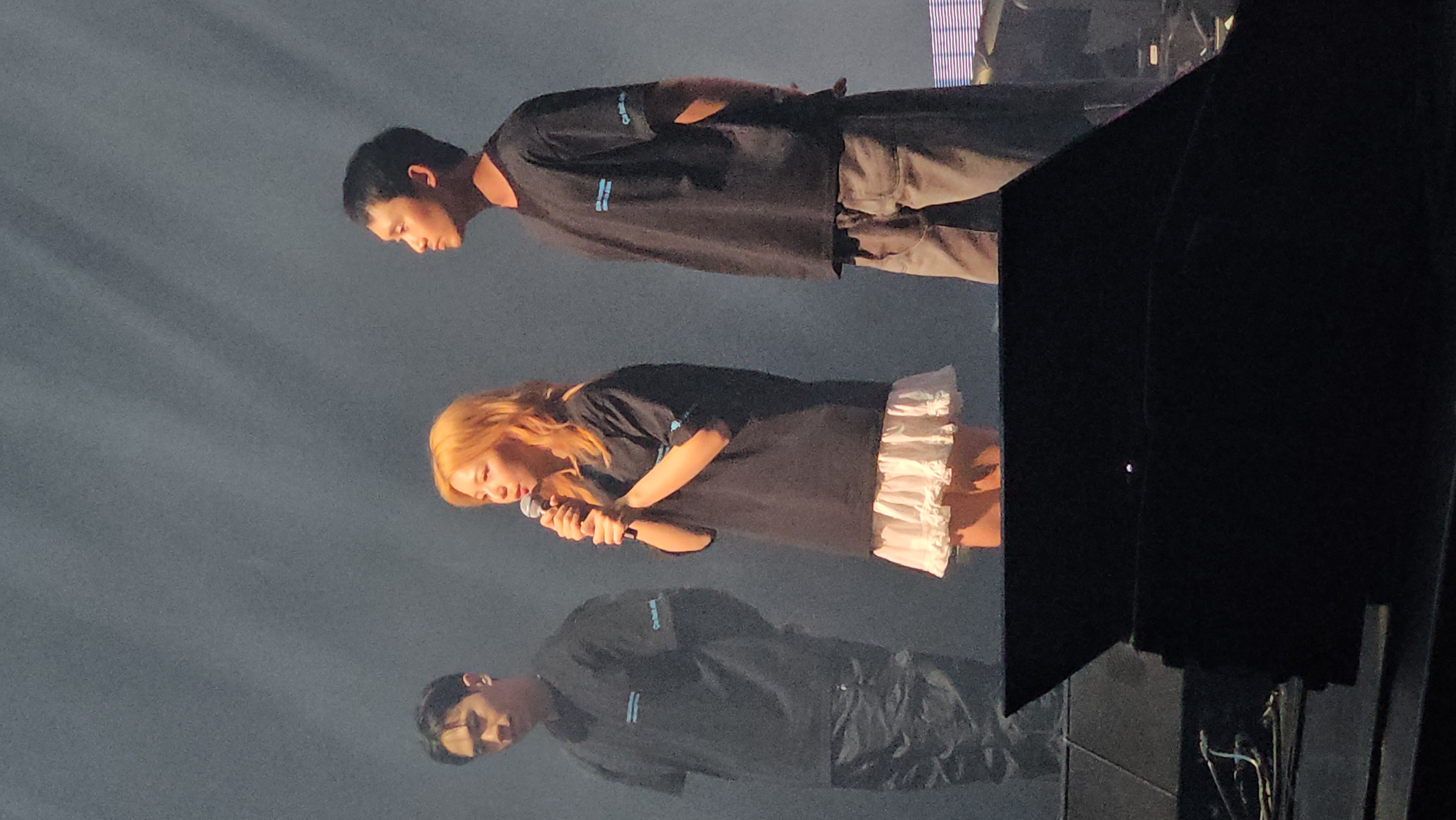 トークするステラジャン