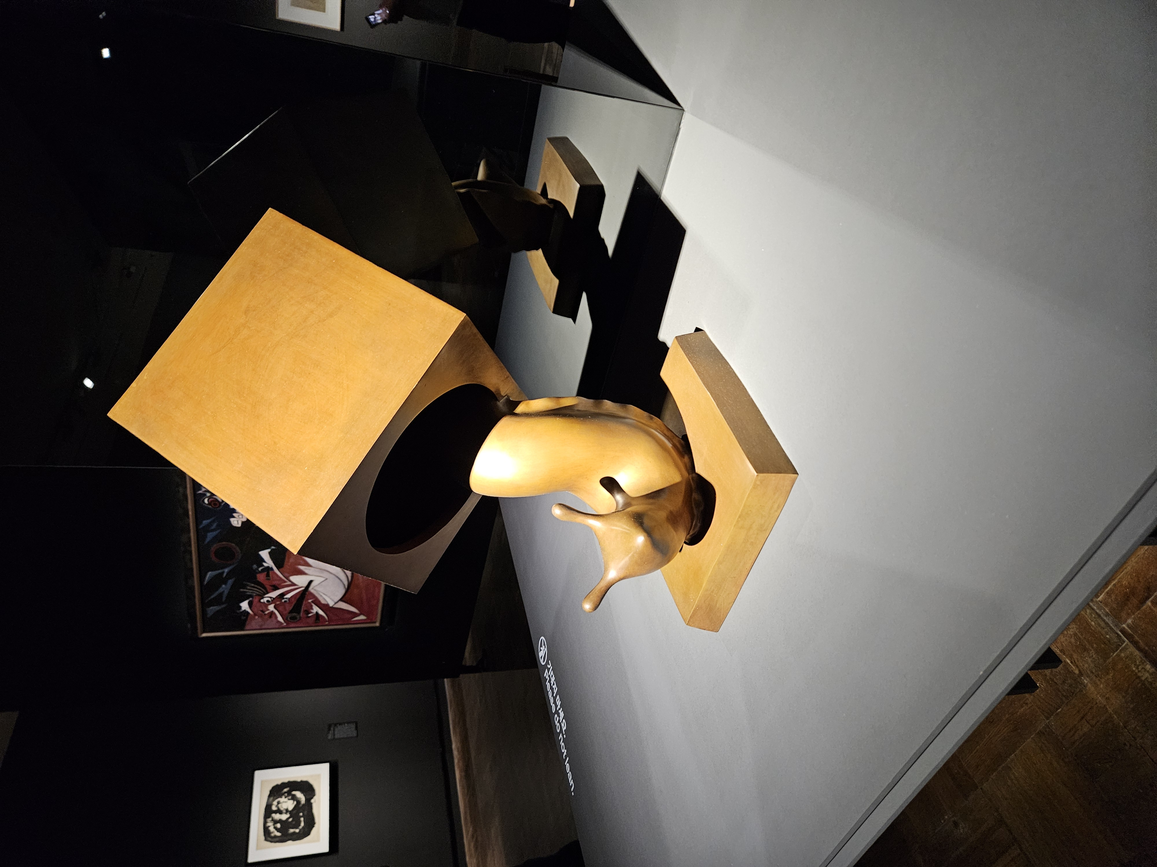 ちょっと覗きました