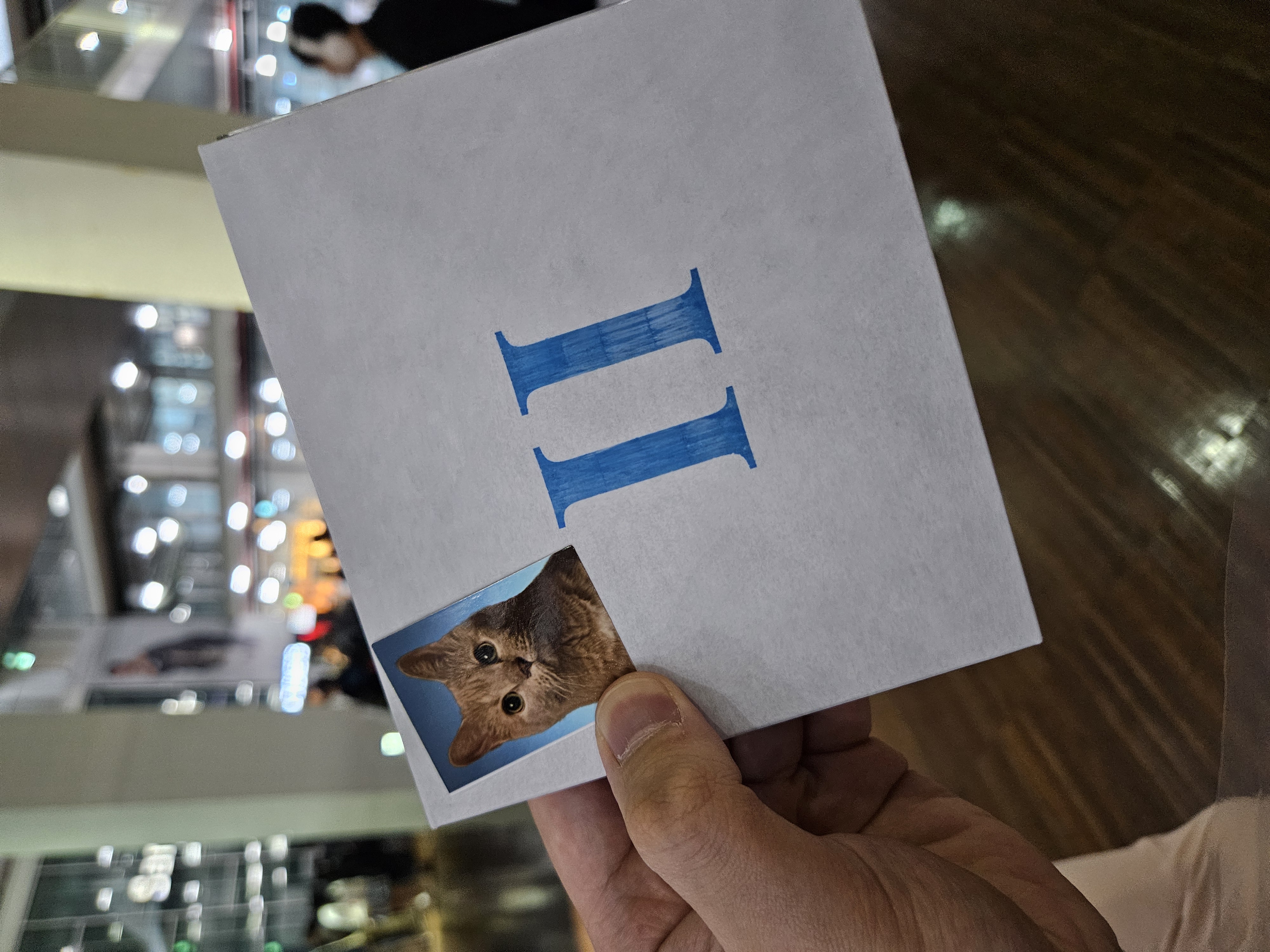 サインもらいます