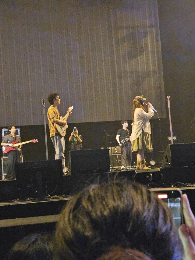 Dinosaurを歌った